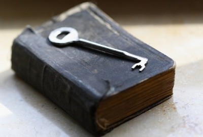 Bible Truth blog image - Prophecy The Bible's Poll Tracker